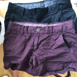 Two pairs size 0 Uniqlo shorts